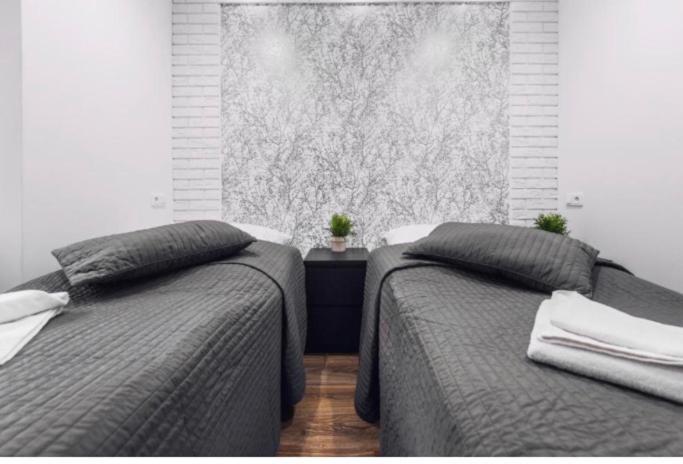 White Apartment Cracovia Esterno foto